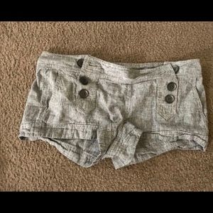 Express jean shorts Size 4